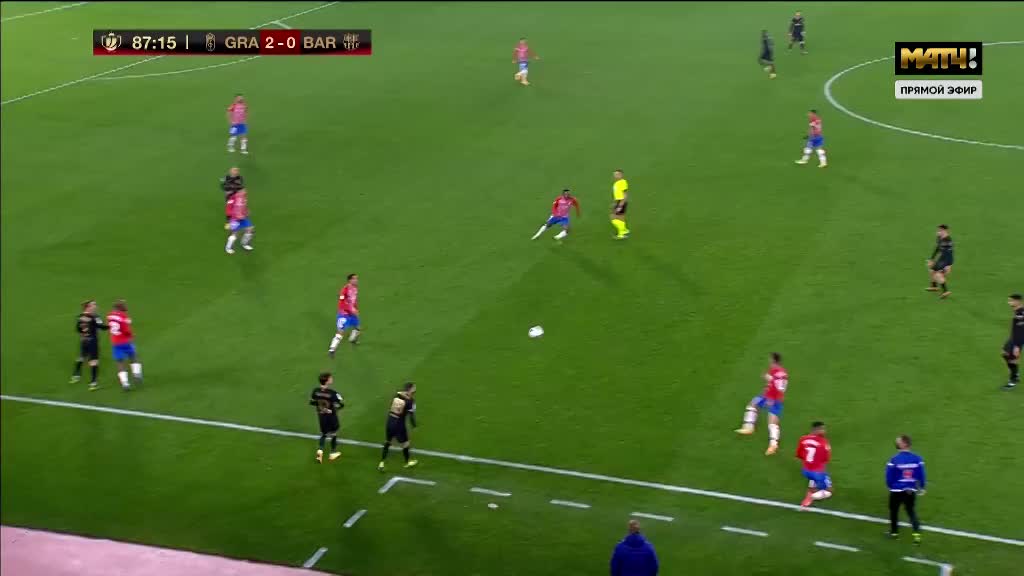 大谷翔平在 2022 年达成 30 轰、10 胜，成为贝比鲁斯后的历史第一人