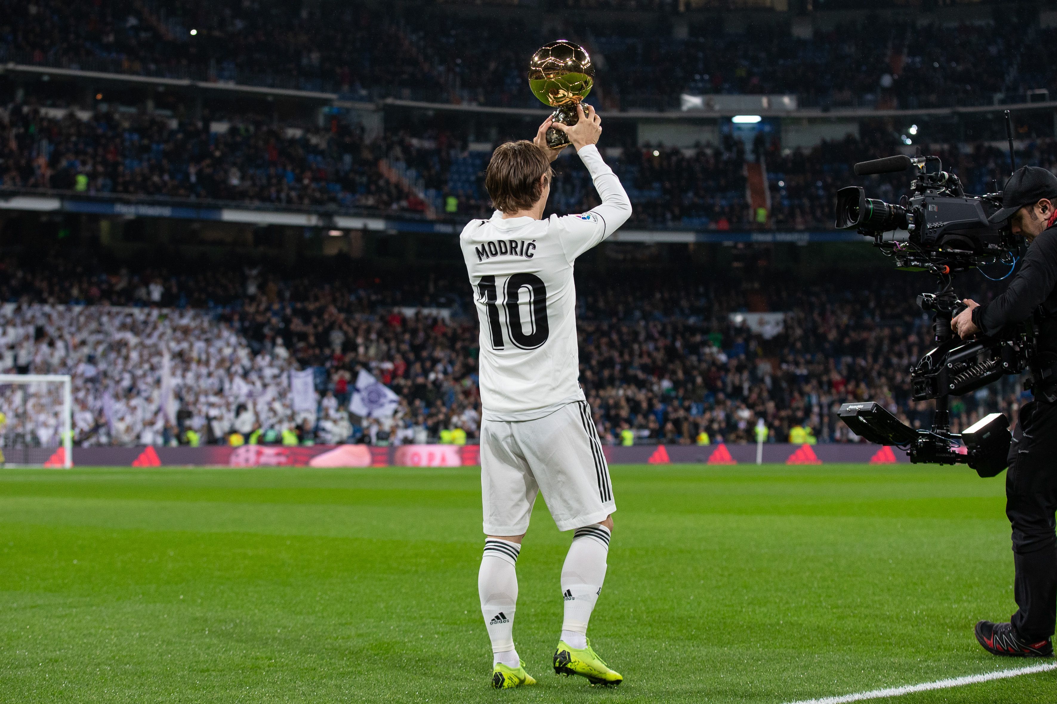 这个签都快换遍全联盟了 这个签都快换遍全联盟了