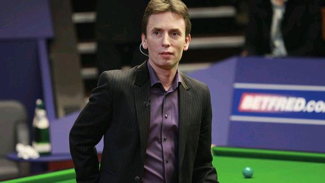 AC米兰主场气势如虹